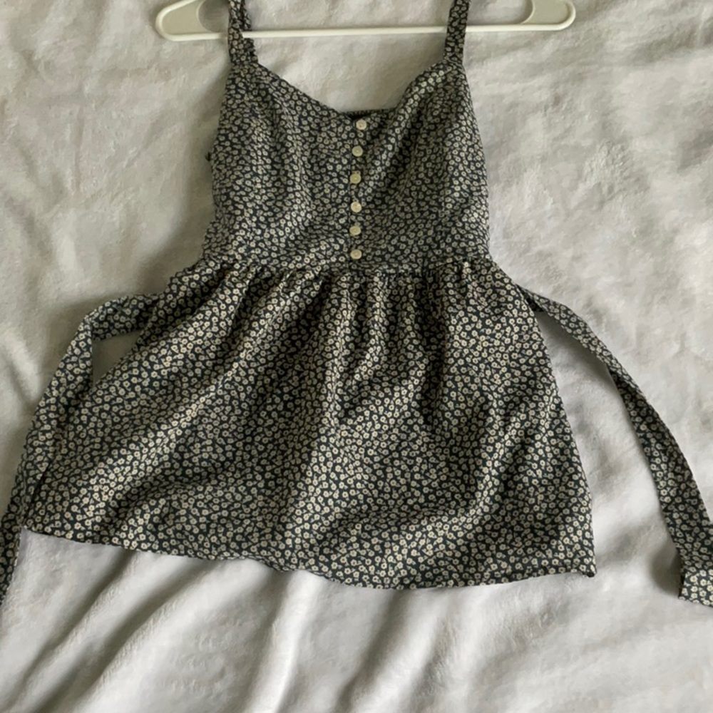 Floral top